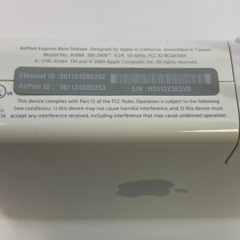 Apple AirPort Express Base Station 802.11g Wireless Router Model‎ A1084
